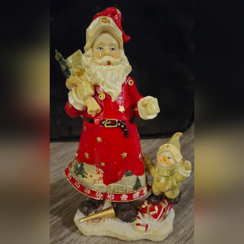 Christmas Santa Figurine